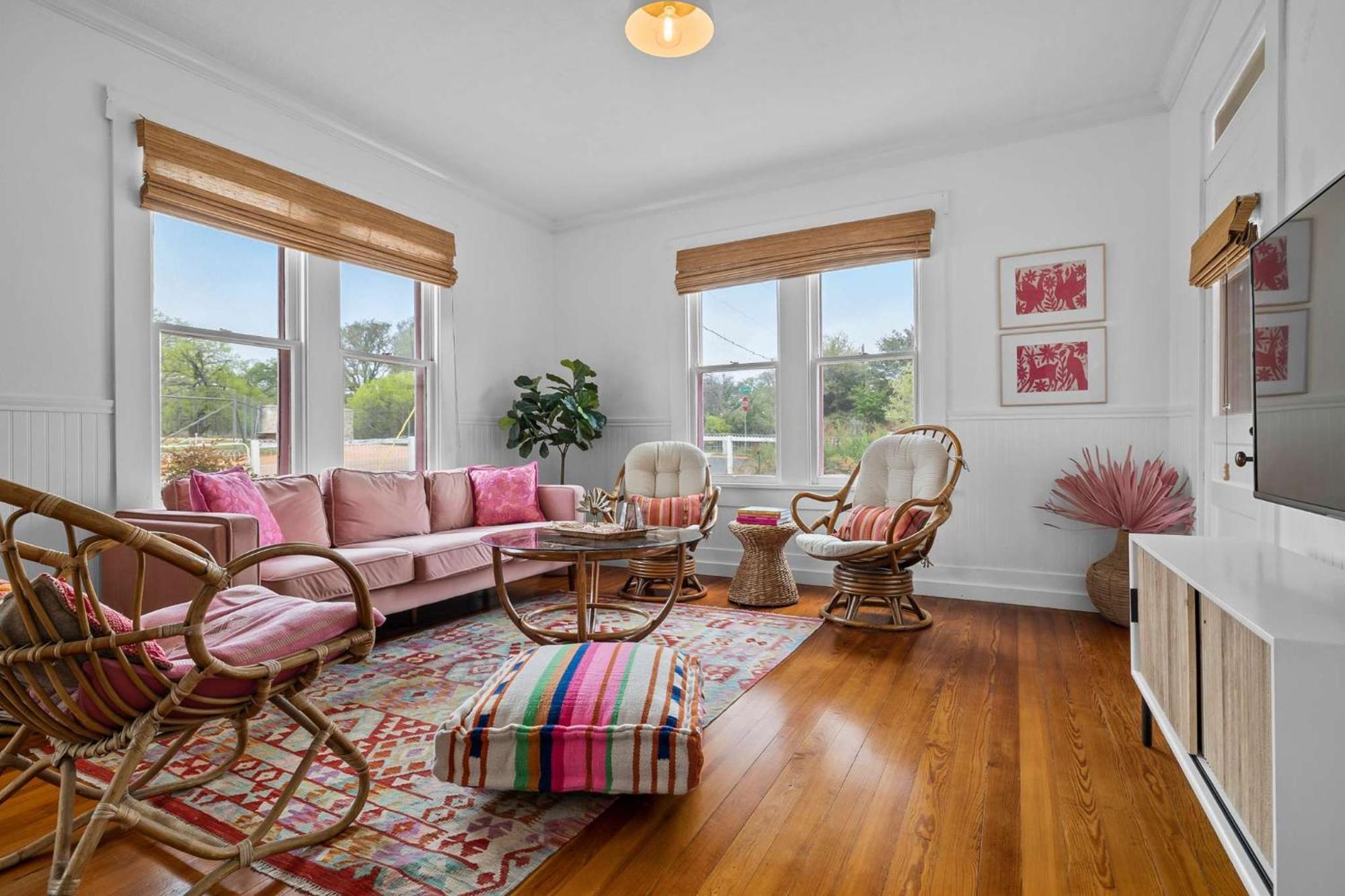Villa Pink Duchess - Mins To Main Hot Tub & Fire Pit Fredericksburg Exterior foto