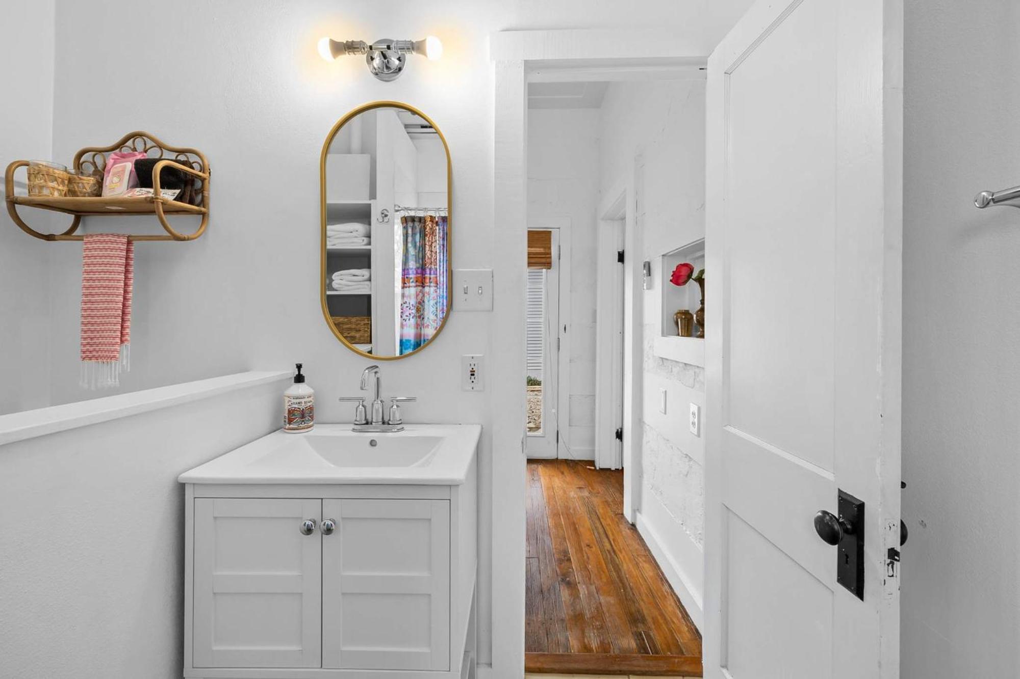 Villa Pink Duchess - Mins To Main Hot Tub & Fire Pit Fredericksburg Exterior foto
