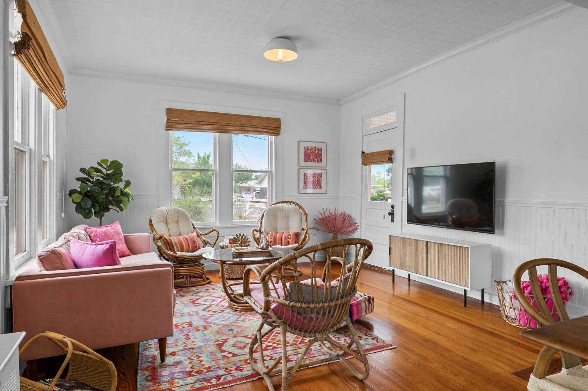 Villa Pink Duchess - Mins To Main Hot Tub & Fire Pit Fredericksburg Exterior foto